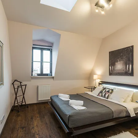 7 Koron - Exclusive クラクフ